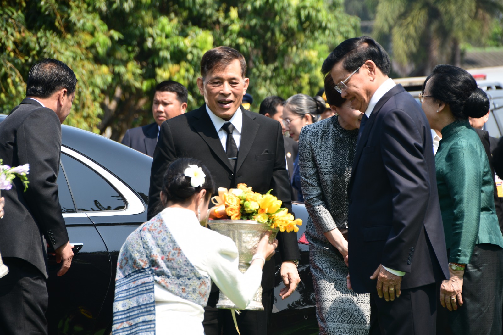 ການເຄື່ອນໄຫວຢ້ຽມຢາມຂອງ ພະບາດສົມເດັດ ພຣະວະຊິຣະເກົ້າເຈົ້າຢູ່ຫົວ ແຫ່ງ ລາຊະອານາຈັກໄທ ໃນໂອກາດສະເດັດມາຢ້ຽມຢາມລັດຖະກິດ ຢູ່ ສປປ ລາວ